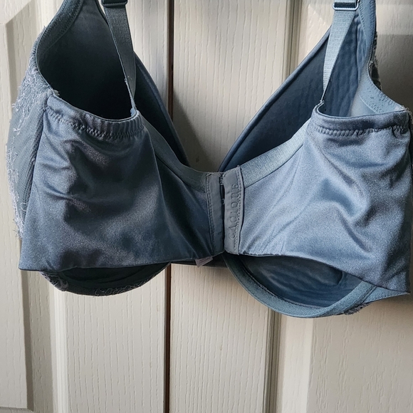 Cacique Bra Size 38H - Picture 5 of 6